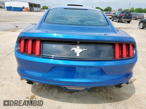 2017 Ford Mustang V6 z VIN 1FA6P8AM3H5339037, wystawiony jako Copart lot #54262685 z przebiegiem 106 367 mil mil oraz Czysty tytuł • Clean title. Historia ofert i sprzedaży dostępna na DreamBid. Obrazek 6.