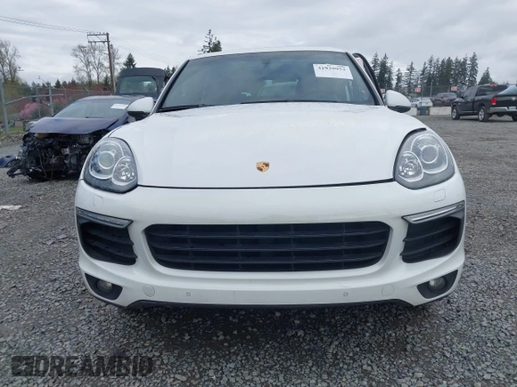 2017 Porsche Cayenne with VIN WP1AA2A23HKA89803, listed as a IAAI auction lot 41939952 with 79,239 mi miles. Bid and sale history available at carsss.com. Image 13.