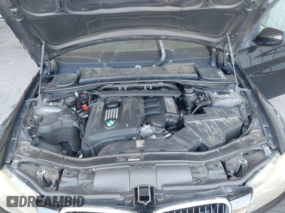 2011 BMW 3 Series 328i with VIN WBAPH7G54BNN07293, listed as a IAAI auction lot 42113254 with 128,118 mi miles. Bid and sale history available at carsss.com. Image 10.
