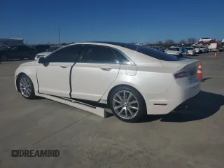 2016 Lincoln MKZ with VIN 3LN6L2GK2GR632038, listed as a Copart auction lot 86436164 with Not Provided miles and Salvage Title. Bid and sale history available at DreamBid. Image 2.