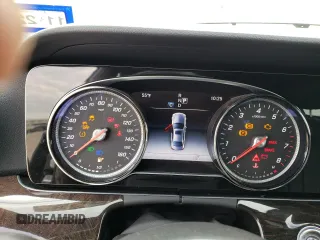 2017 Mercedes-Benz E-Class E 300 Luxury with VIN WDDZF4JBXHA038912, listed as a Copart auction lot 38654953 with 0 mi miles. Bid and sale history available at carsss.com. Image 9.