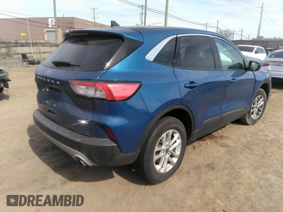 2022 Ford Escape SE with VIN 1FMCU9G61NUA91016, listed as a IAAI auction lot 41791036 with 38,134 mi miles. Bid and sale history available at carsss.com. Image 4.