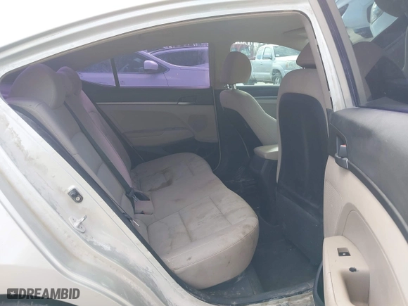 2018 Hyundai Elantra SE with VIN KMHD74LF9JU475088, listed as a IAAI auction lot 41813948 with 114,590 mi miles. Bid and sale history available at carsss.com. Image 8.