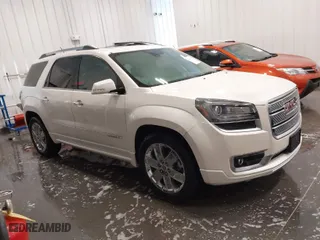 2014 GMC Acadia Denali with VIN 1GKKVTKDXEJ311405, listed as a IAAI auction lot 41832915 with 86,842 mi miles. Bid and sale history available at carsss.com. Image 1.