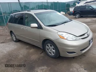2008 Toyota Sienna XLE with VIN 5TDZK22C98S099673, listed as a IAAI auction lot 42661903 with 205,714 mi miles and . Bid and sale history available at DreamBid. Image 1.