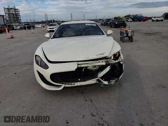 2017 Maserati GranTurismo Sport с VIN ZAM45VLA6H0241119, выставлен на аукционе Copart как лот 42140684 с пробегом 31 338 миль миль и . История ставок и продаж доступна на DreamBid. Изображение 11.