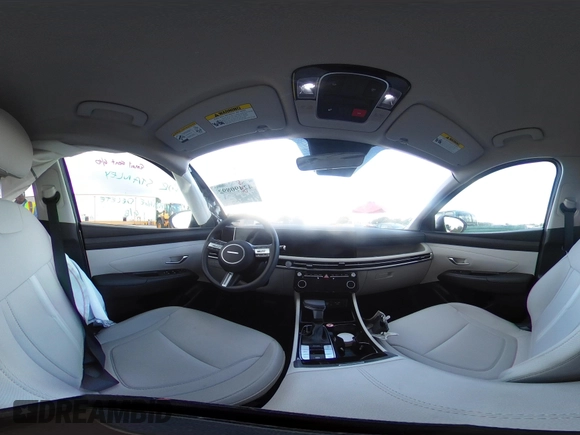 2025 Hyundai Tucson SEL z VIN 5NMJB3DE5SH465219, wystawiony jako IAAI lot #42490892 z przebiegiem 11 135 mil mil oraz . Historia ofert i sprzedaży dostępna na DreamBid. Obrazek 18.