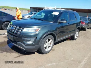2016 Ford Explorer XLT z VIN 1FM5K8D88GGB19068, wystawiony jako IAAI lot #41855109 z przebiegiem 106 605 mil mil oraz . Historia ofert i sprzedaży dostępna na DreamBid. Obrazek 17.