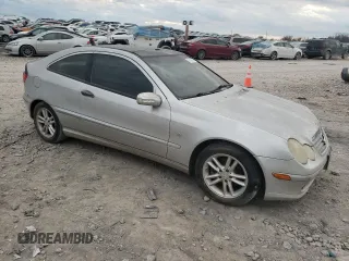 2003 Mercedes-Benz C 230 Kompressor с VIN WDBRN40J73A463100, выставлен на аукционе Copart как лот 82480364 с пробегом 150 291 миль миль и Чистый • Clean title. История ставок и продаж доступна на DreamBid. Изображение 4.