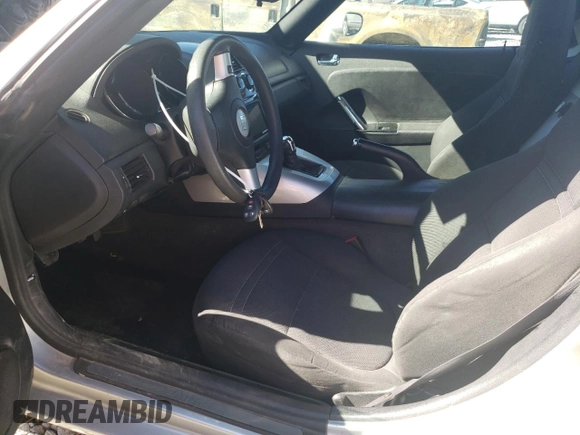 2007 Saturn Sky z VIN 1G8MB35B47Y101765, wystawiony jako Copart lot #68054344 z przebiegiem 82 064 mil mil oraz Szkody całkowita. Historia ofert i sprzedaży dostępna na DreamBid. Obrazek 7.