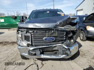 2022 Ford F-350 XL z VIN 1FT8W3DT2NEE14060, wystawiony jako Copart lot #51638615 z przebiegiem 202 087 mil mil oraz Czysty tytuł • Clean title. Historia ofert i sprzedaży dostępna na DreamBid. Obrazek 5.