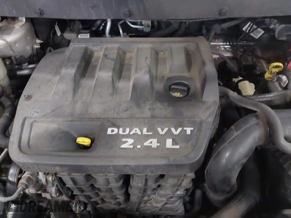 2013 Dodge Journey SXT with VIN 3C4PDCBBXDT661479, listed as a IAAI auction lot 42055731 with 151,963 mi miles. Bid and sale history available at carsss.com. Image 10.