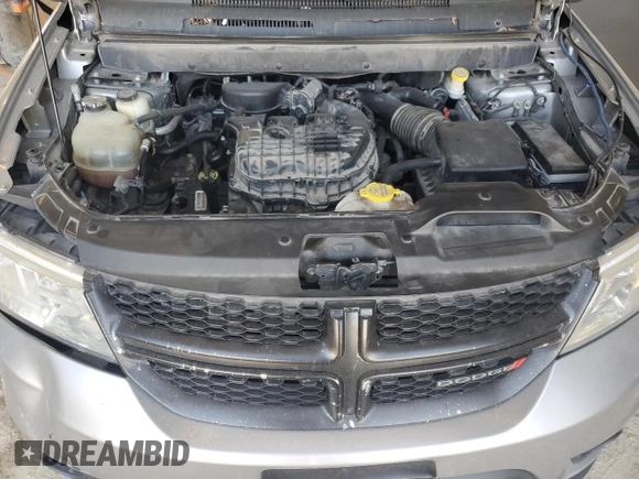 2017 Dodge Journey SXT z VIN 3C4PDDBG7HT592306, wystawiony jako Copart lot #48895015 z przebiegiem 158 289 mil mil oraz Szkoda całkowita • Salvage title. Historia ofert i sprzedaży dostępna na DreamBid. Obrazek 13.