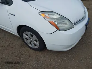 2009 Toyota Prius with VIN JTDKB20U093489299, listed as a IAAI auction lot 42099346 with 203,050 mi miles. Bid and sale history available at carsss.com. Image 6.