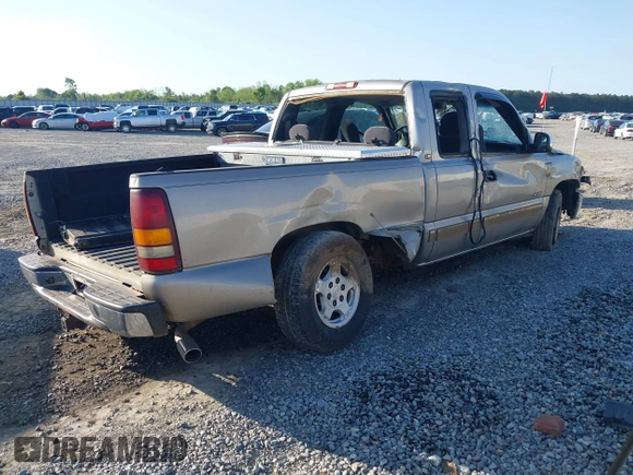 2002 Chevrolet Silverado 1500 LS with VIN 2GCEC19V721384769, listed as a IAAI auction lot 42016625 with Not Provided miles and . Bid and sale history available at DreamBid. Image 4.