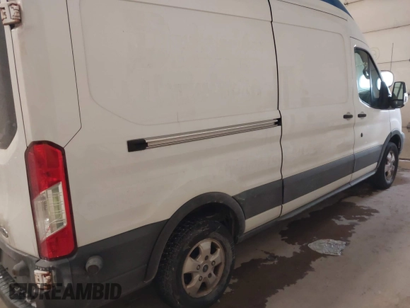 2018 Ford Transit with VIN 1FTYR2XM0JKA07145, listed as a IAAI auction lot 41498843 with 449,413 mi miles and . Bid and sale history available at DreamBid. Image 4.