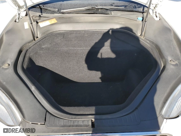 2014 Tesla Model S P85D with VIN 5YJSA1H28EFP68397, listed as a Copart auction lot 83464964 with 76,716 mi miles and Salvage Title. Bid and sale history available at carsss.com. Image 13.