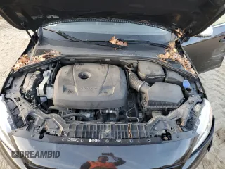 2017 Volvo V60 R-Design Platinum with VIN YV149MSS4H1373460, listed as a Copart auction lot 80723864 with 90,485 mi miles and Salvage Title. Bid and sale history available at carsss.com. Image 12.