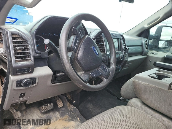 2019 Ford F-250 XL with VIN 1FT7W2BT3KEF53800, listed as a IAAI auction lot 42670822 with 180,316 mi miles and . Bid and sale history available at DreamBid. Image 1.