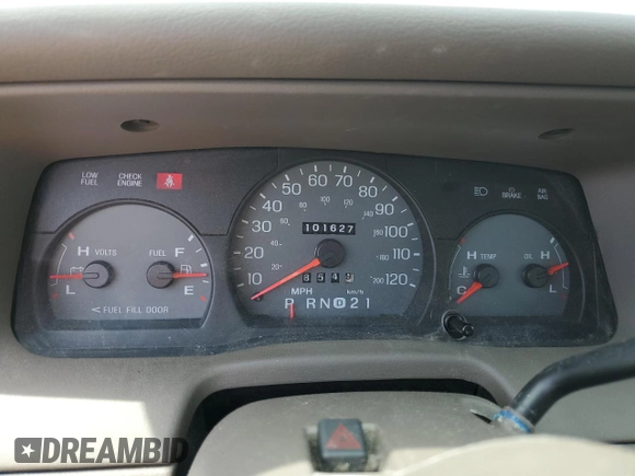 2003 Mercury Grand Marquis GS Convenience z VIN 2MEFM74WX3X619151, wystawiony jako Copart lot #55512335 z przebiegiem 101 627 mil mil oraz Szkoda całkowita • Salvage title. Historia ofert i sprzedaży dostępna na DreamBid. Obrazek 9.