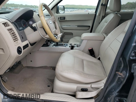 2008 Ford Escape Hybrid с VIN 1FMCU59HX8KE10307, выставлен на аукционе Copart как лот 58074825 с пробегом 165 479 миль миль и Списание • Salvage title. История ставок и продаж доступна на DreamBid. Изображение 7.