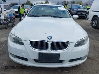2008 BMW 3 Series 328i with VIN WBAWV13588P119231, listed as a IAAI auction lot 41732023 with 160,923 mi miles and . Bid and sale history available at DreamBid. Image 13.