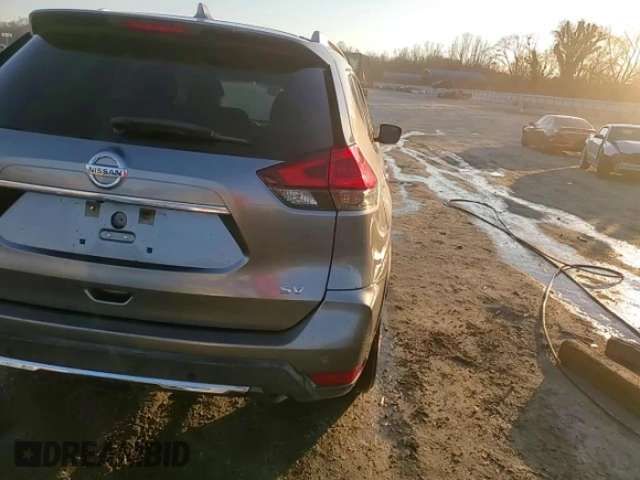 2019 Nissan Rogue SV with VIN KNMAT2MT2KP507083, listed as a Copart auction lot 43407335 with 66,773 mi miles and Salvage Title. Bid and sale history available at DreamBid. Image 13.