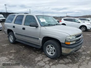 2004 Chevrolet Tahoe LS with VIN 1GNEK13Z04J271034, listed as a IAAI auction lot 41796281 with 213,966 mi miles. Bid and sale history available at carsss.com. Image 1.