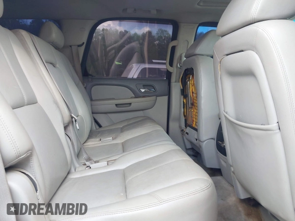 2007 Chevrolet Tahoe LTZ with VIN 1GNFK13037J115628, listed as a IAAI auction lot 41962150 with Not provided miles and . Bid and sale history available at DreamBid. Image 8.