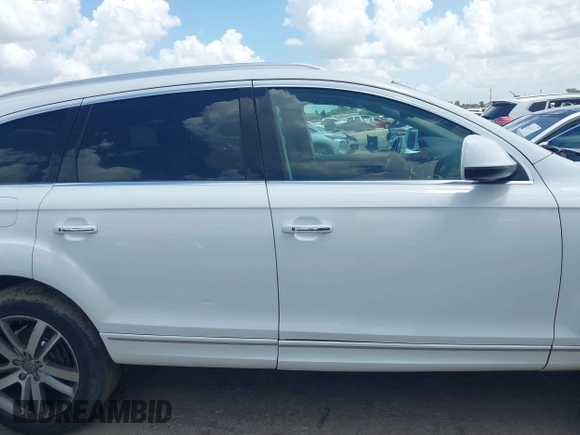 2011 Audi Q7 Prestige with VIN WA1VMAFE9BD002354, listed as a IAAI auction lot 42512776 with 149,246 mi miles and . Bid and sale history available at DreamBid. Image 13.