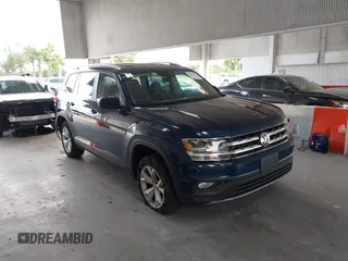 2019 Volkswagen Atlas SE with VIN 1V2LR2CAXKC605369, listed as a IAAI auction lot 39617117 with 74,432 mi miles and . Bid and sale history available at DreamBid. Image 1.