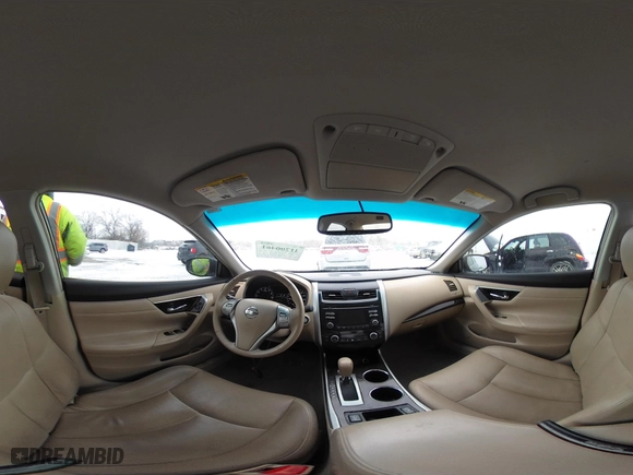 2013 Nissan Altima 2.5 SL with VIN 1N4AL3AP8DN541191, listed as a IAAI auction lot 41200461 with 125,409 mi miles. Bid and sale history available at carsss.com. Image 19.