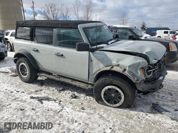 2022 Ford Bronco with VIN 1FMEE5DP9NLB17931, listed as a Copart auction lot 44566225 with 43,739 mi miles and Salvage Title. Bid and sale history available at carsss.com. Image 4.