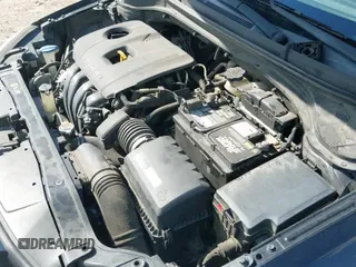 2018 Hyundai Elantra SEL с VIN 5NPD84LFXJH304037, выставлен на аукционе IAAI как лот 43312618 с пробегом 120 143 миль миль и . История ставок и продаж доступна на DreamBid. Изображение 21.