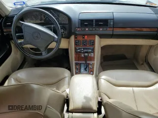 1994 Mercedes-Benz S 320 with VIN WDBGA32E0RA185064, listed as a Copart auction lot 47296935 with 344,178 mi miles and Clean Title. Bid and sale history available at DreamBid. Image 8.