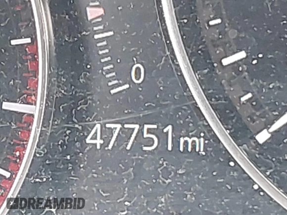 2019 Mazda 3 z VIN JM1BPAJM7K1133105, wystawiony jako IAAI lot #42473214 z przebiegiem 47 751 mil mil oraz . Historia ofert i sprzedaży dostępna na DreamBid. Obrazek 16.