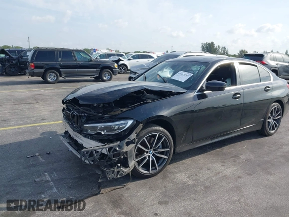 2020 BMW 3 Series 330i with VIN 3MW5R1J07L8B22314, listed as a IAAI auction lot 41867745 with 86,681 mi miles. Bid and sale history available at carsss.com. Image 17.
