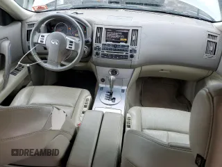 2005 Infiniti FX z VIN JNRAS08W45X205908, wystawiony jako Copart lot #85388704 z przebiegiem 233 492 mil mil oraz Tytuł czysty. Historia ofert i sprzedaży dostępna na DreamBid. Obrazek 8.