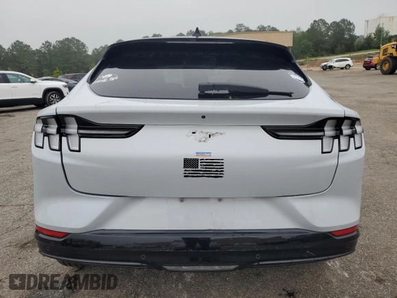 2021 Ford Mustang Mach-E Premium с VIN 3FMTK3R74MMA01823, выставлен на аукционе Copart как лот 58423155 с пробегом 54 451 миль миль и Списание • Salvage title. История ставок и продаж доступна на DreamBid. Изображение 6.