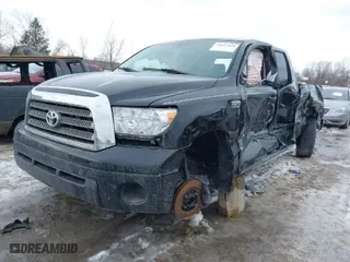 2007 Toyota Tundra SR5 with VIN 5TBRV54107S471400, listed as a IAAI auction lot 41643894 with 261,347 mi miles. Bid and sale history available at carsss.com. Image 2.