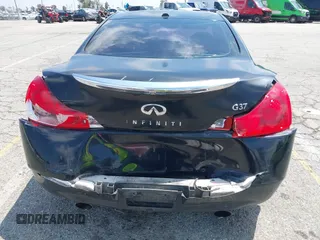 2013 Infiniti G37 IPL with VIN JN1CV6EK3DM920640, listed as a IAAI auction lot 42092727 with 206,880 mi miles. Bid and sale history available at carsss.com. Image 6.