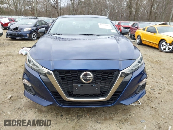 2019 Nissan Altima SR with VIN 1N4BL4CV4KC129249, listed as a IAAI auction lot 41392193 with 133,197 mi miles and . Bid and sale history available at carsss.com. Image 13.