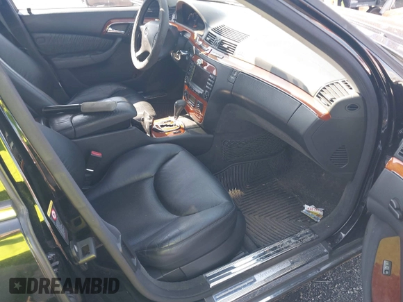 2006 Mercedes-Benz S 430 with VIN WDBNG83JX6A470123, listed as a IAAI auction lot 41876932 with 153,088 mi miles and . Bid and sale history available at carsss.com. Image 5.