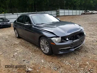 2013 BMW 3 Series 328i z VIN WBA3C1C51DF438527, wystawiony jako Copart lot #54416145 z przebiegiem 212 644 mil mil oraz Szkoda całkowita • Salvage title. Historia ofert i sprzedaży dostępna na DreamBid. Obrazek 13.