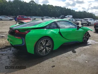 2015 BMW i8 with VIN WBY2Z2C50FV392974, listed as a Copart auction lot 72072684 with 116,474 mi miles and Salvage Title. Bid and sale history available at carsss.com. Image 3.