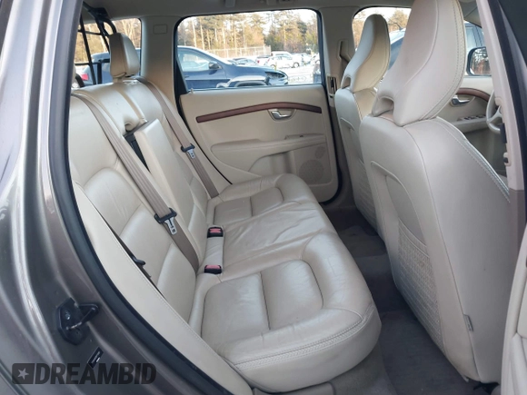 2011 Volvo XC70 3.2L z VIN YV4940BZ8B1115060, wystawiony jako IAAI lot #41156698 z przebiegiem 196 913 mil mil oraz . Historia ofert i sprzedaży dostępna na DreamBid. Obrazek 8.