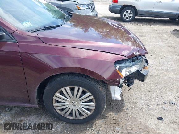 2014 Volkswagen Passat S с VIN 1VWAP7A36EC029426, выставлен на аукционе IAAI как лот 42271284 с пробегом 129 767 миль миль и . История ставок и продаж доступна на DreamBid. Изображение 14.