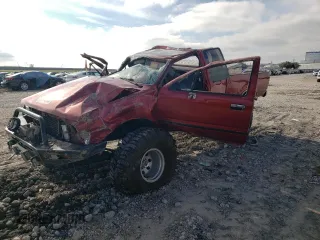 1994 Toyota Pickup SR5 z VIN JT4VN13G4R5131888, wystawiony jako Copart lot #87314664 z przebiegiem 200 107 mil mil oraz Szkoda całkowita • Salvage title. Historia ofert i sprzedaży dostępna na DreamBid. Obrazek 1.