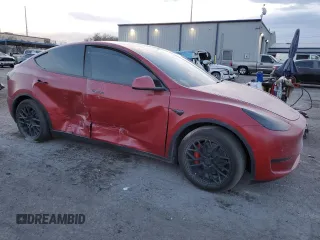 2020 Tesla Model Y Long Range z VIN 5YJYGDEE3LF011297, wystawiony jako Copart lot #42711345 z przebiegiem 103 803 mil mil oraz Szkoda całkowita • Salvage title. Historia ofert i sprzedaży dostępna na DreamBid. Obrazek 4.