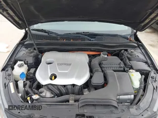 2012 Kia Optima Hybrid with VIN KNAGM4AD8C5021615, listed as a IAAI auction lot 41216697 with 119,153 mi miles. Bid and sale history available at carsss.com. Image 10.